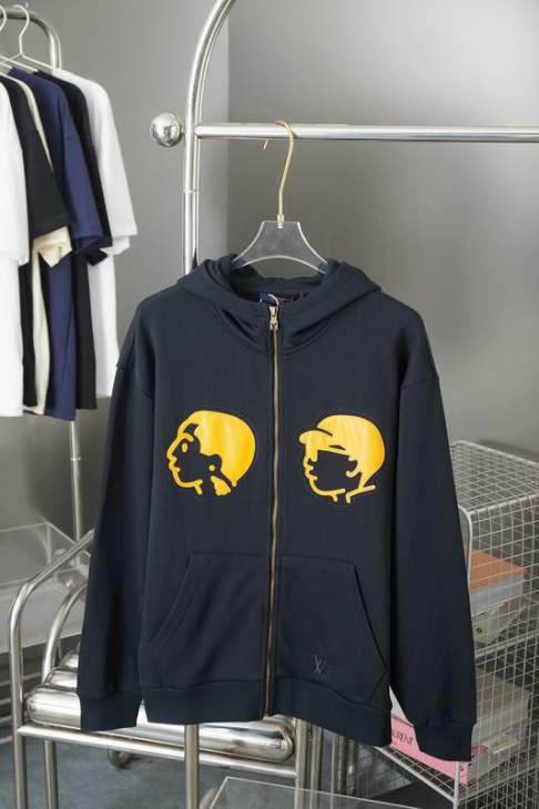 Picture of LV Hoodies _SKULVS-XLxetr1594492